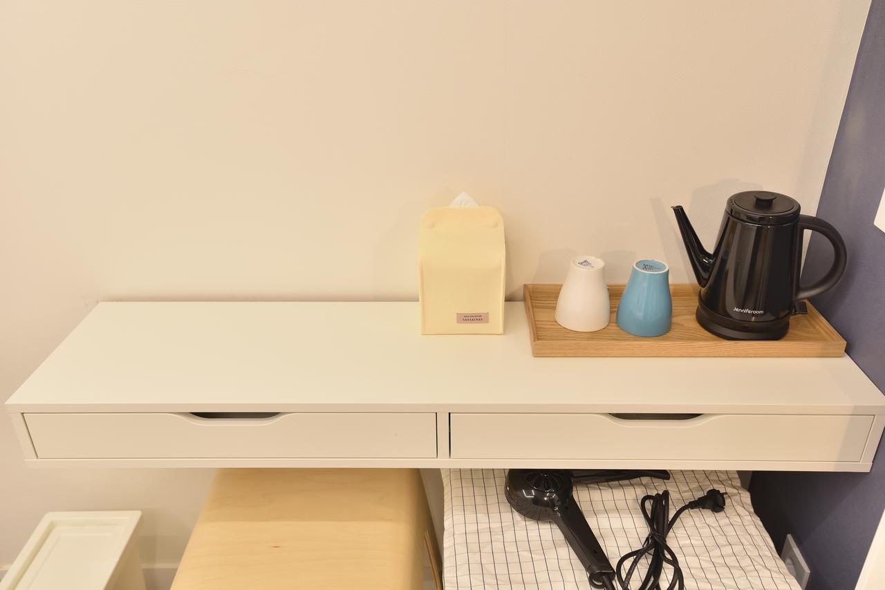 Отель Mono House Hongdae 5 Сеул Экстерьер фото